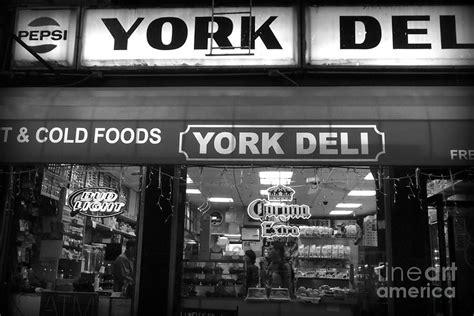 Old new york deli - May 7, 2019 · Mo’s is only a five-minute drive from the Aventura Mall, which makes it a perfect place to fuel up before a day of shopping (and you will need an entire day at this mall). Read more. Photograph ... 
